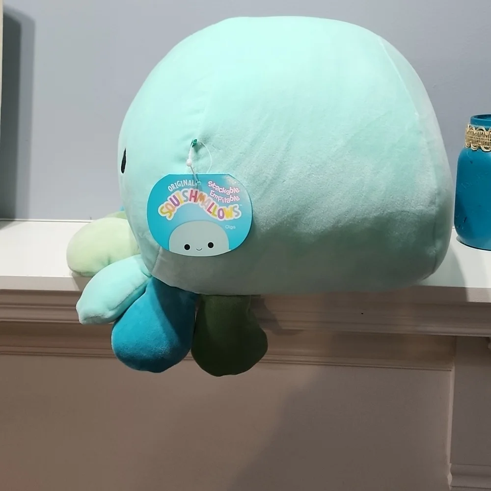 Stackable Olga Squishmallow - Picture 2 of 3